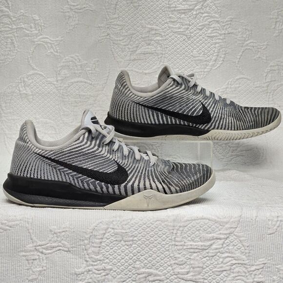 2015 Nike Kobe Mentality 2 Grey Striped Canvas Sneakers Mens 9 Basketball Shoes - Picture 6 of 10